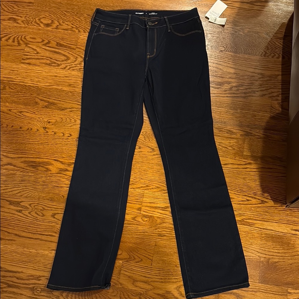 Old Navy Women's Straight Leg Jeans - Dark rinse